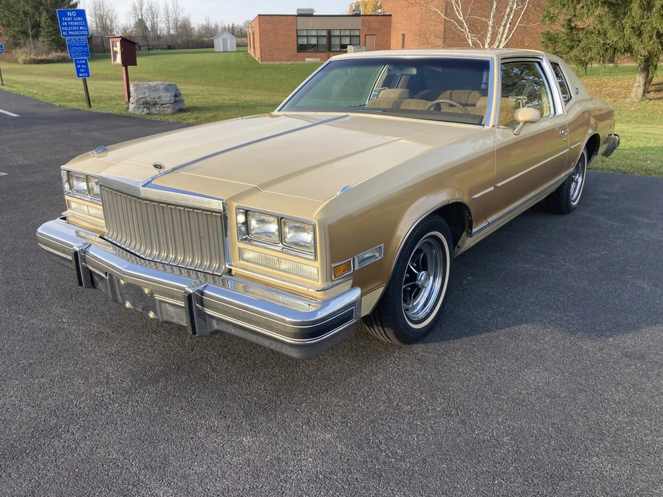 1977 Buick Riviera 4th-7th Gen - Image 5 of 31