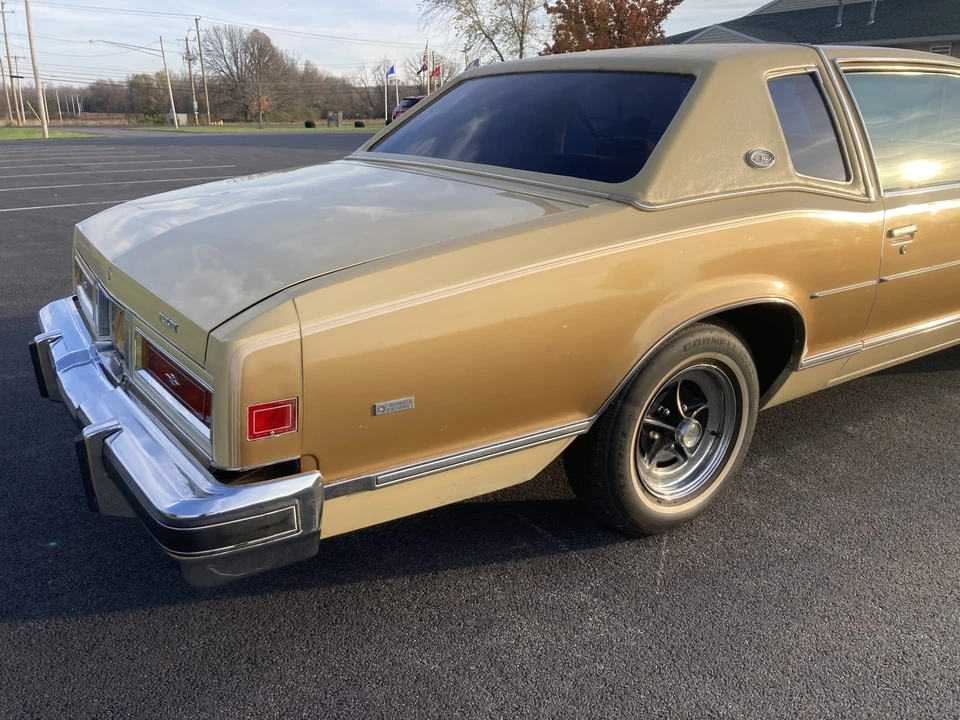 1977 Buick Riviera 4th-7th Gen - Image 28 of 31