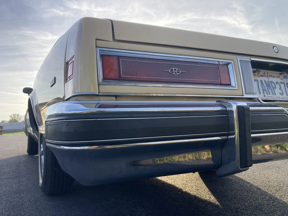 1977 Buick Riviera 4th-7th Gen - Image 30 of 31