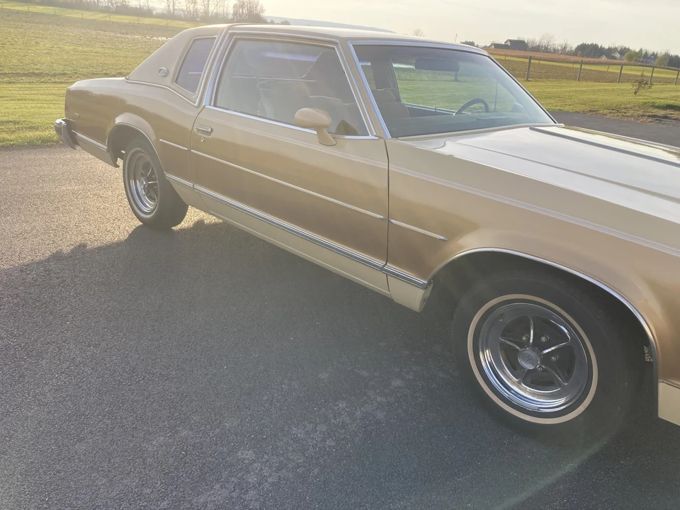 1977 Buick Riviera 4th-7th Gen - Image 23 of 31