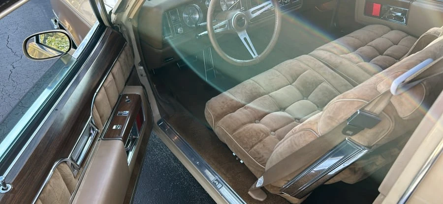 1977 Buick Riviera 4th-7th Gen - Image 11 of 18