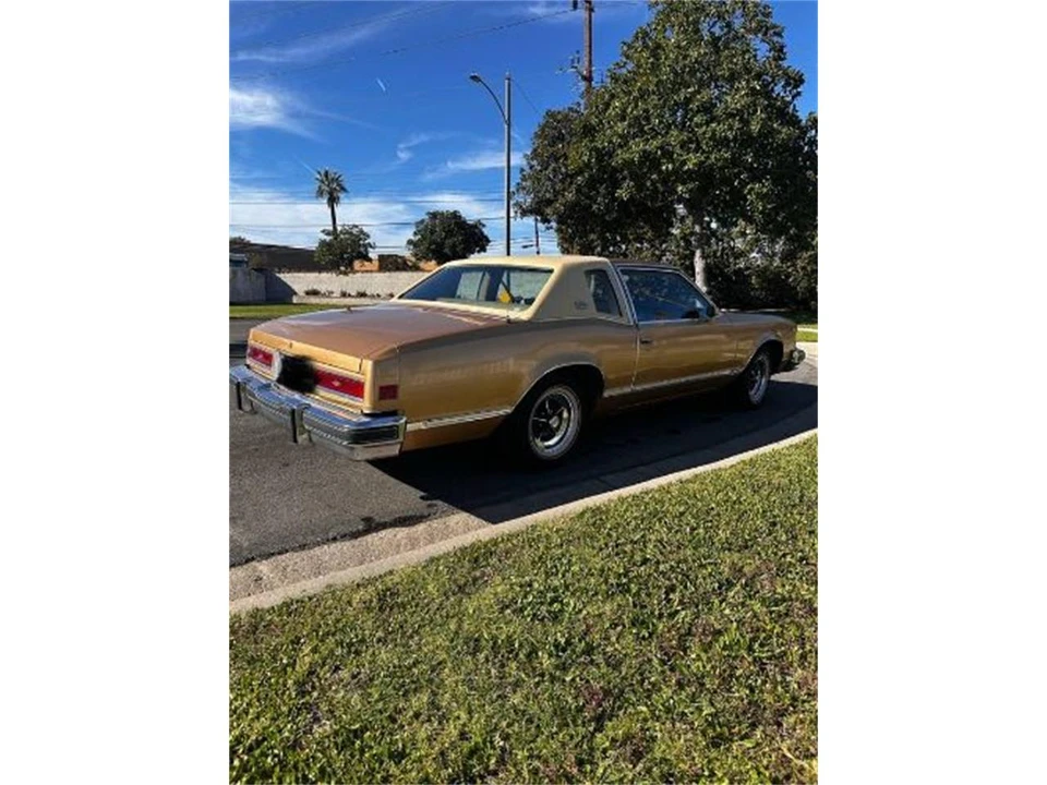 1977 Buick Riviera 4th-7th Gen - Image 5 of 17
