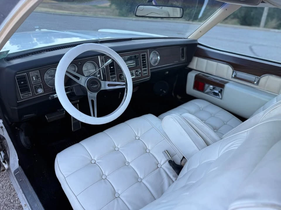 1977 Buick Riviera 4th-7th Gen - Image 5 of 7