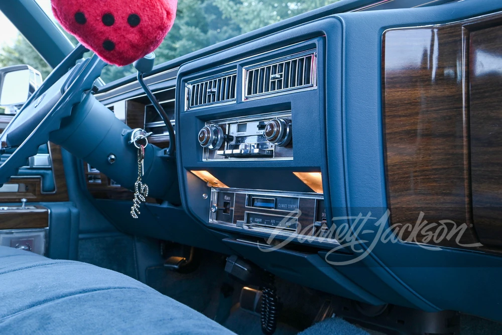 1977 Cadillac Fleetwood - Image 21 of 25