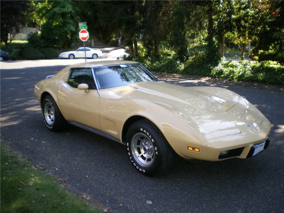 1977 Chevrolet Corvette C3 - Image 2 of 5