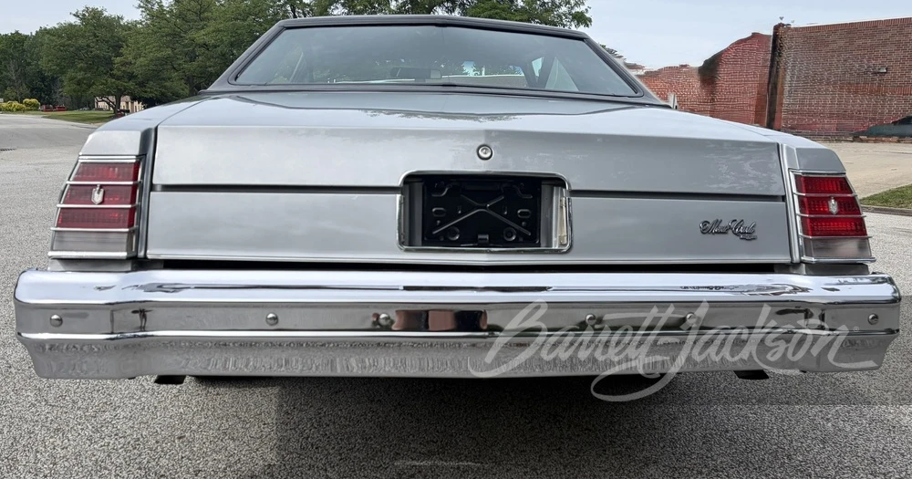 1977 Chevrolet Monte Carlo 2nd Gen - Image 17 of 29