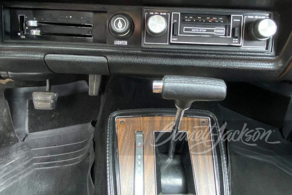 1977 Chevrolet Vega - Image 11 of 17