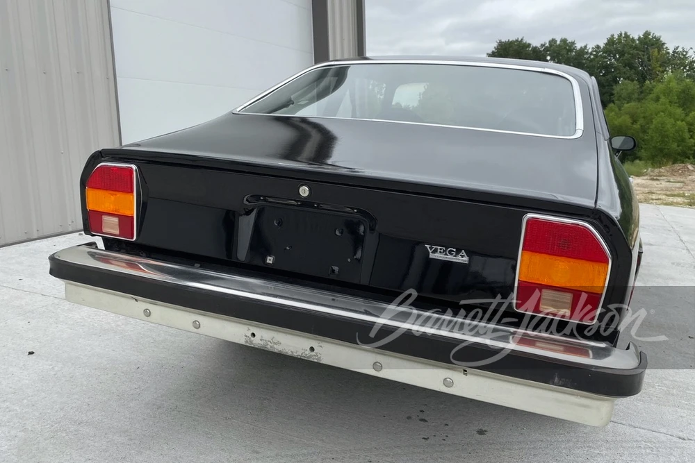 1977 Chevrolet Vega - Image 12 of 17