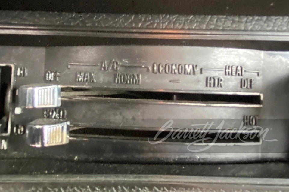 1977 Chevrolet Vega - Image 14 of 17