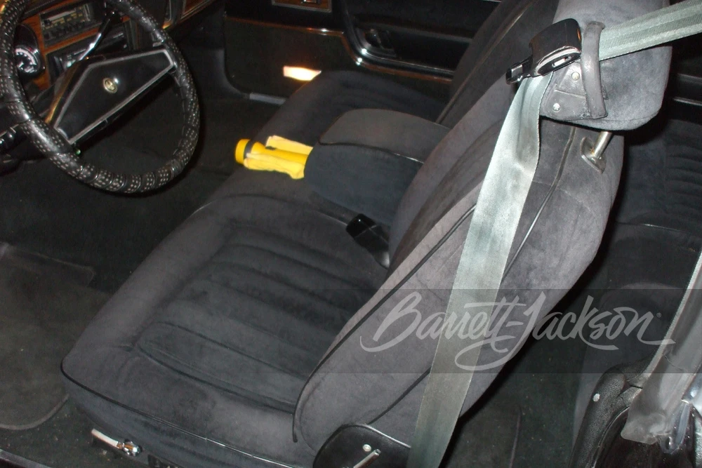 1977 Chrysler LeBaron - Image 3 of 19