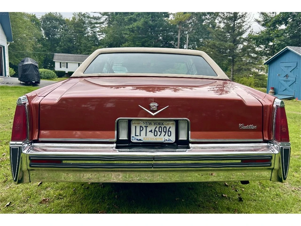 1977 Cadillac Fleetwood - Image 5 of 7