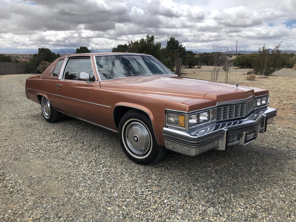 1977 Cadillac DeVille 5th Gen - Image 9 of 31