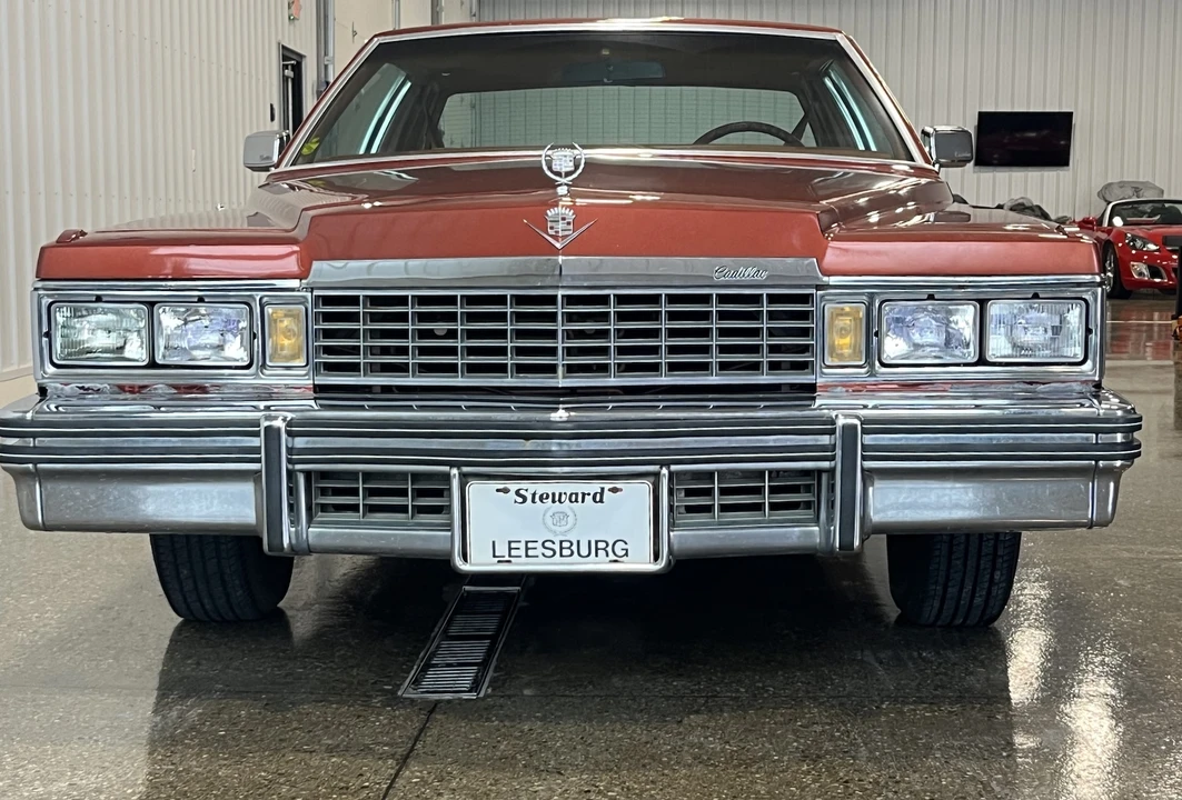 1977 Cadillac DeVille 5th Gen - Image 14 of 31
