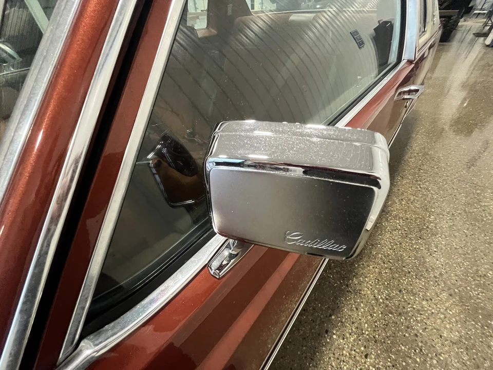 1977 Cadillac DeVille 5th Gen - Image 23 of 31