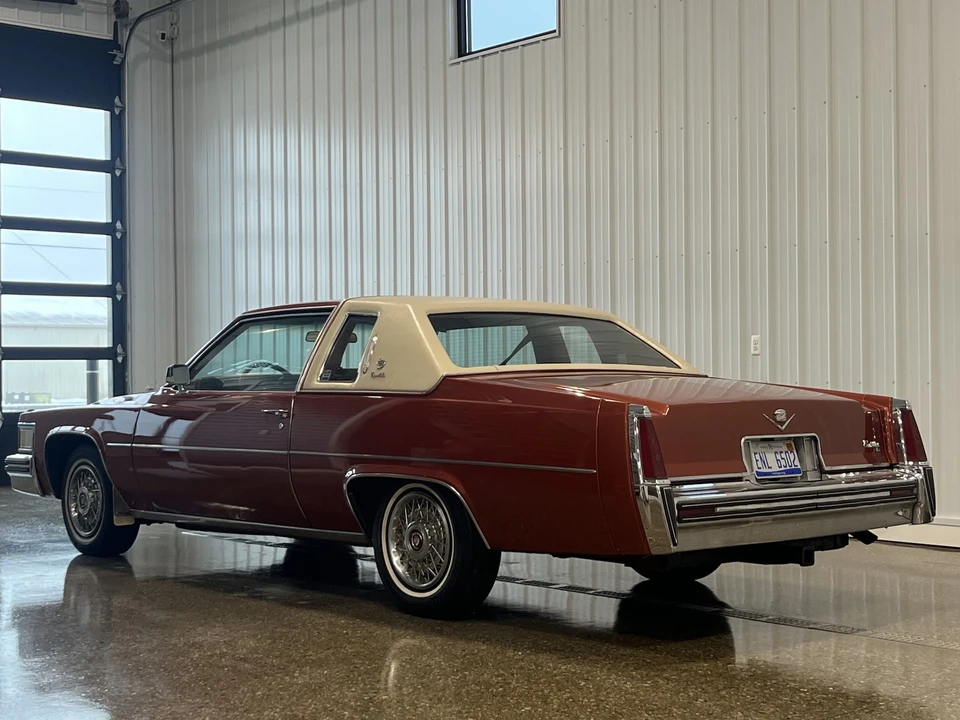 1977 Cadillac DeVille 5th Gen - Image 10 of 31