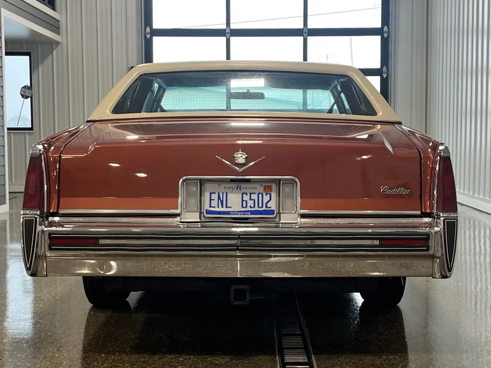 1977 Cadillac DeVille 5th Gen - Image 8 of 31