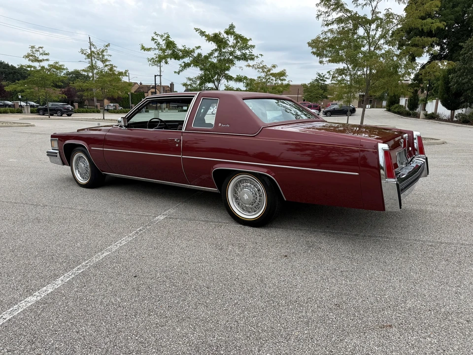 1977 Cadillac DeVille 5th Gen - Image 9 of 31