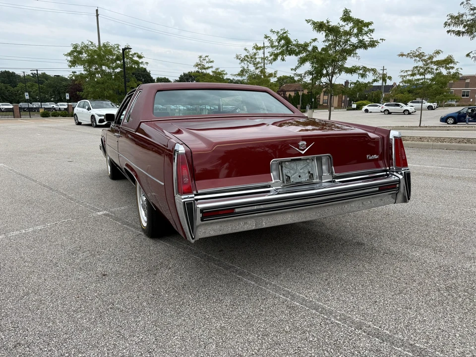 1977 Cadillac DeVille 5th Gen - Image 12 of 31