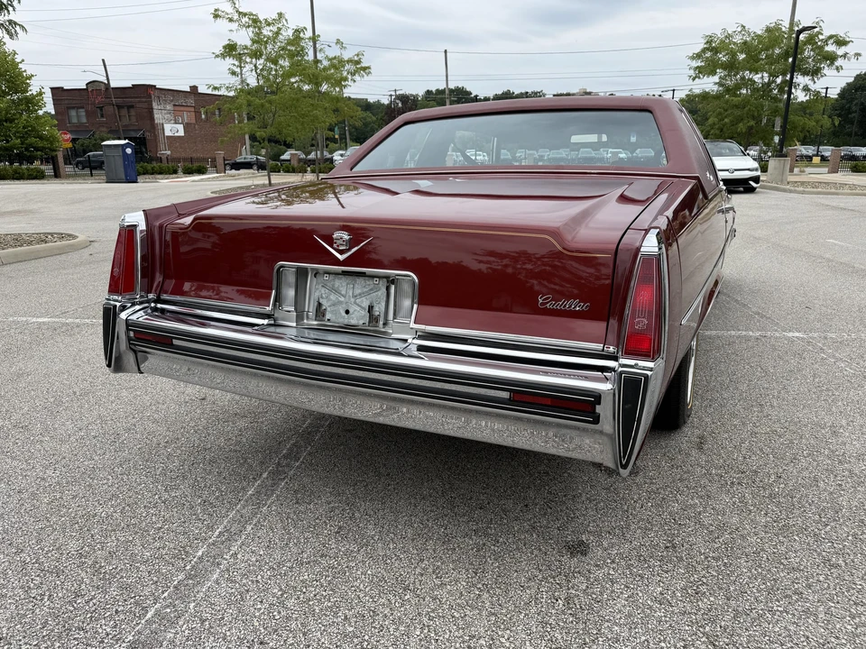 1977 Cadillac DeVille 5th Gen - Image 15 of 31
