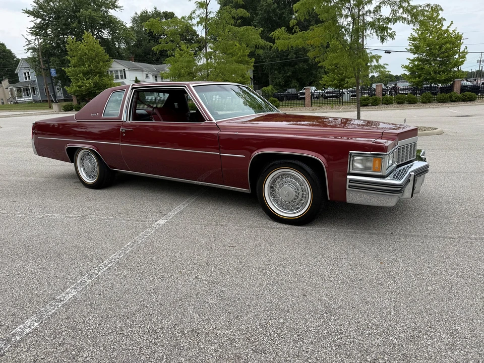 1977 Cadillac DeVille 5th Gen - Image 23 of 31