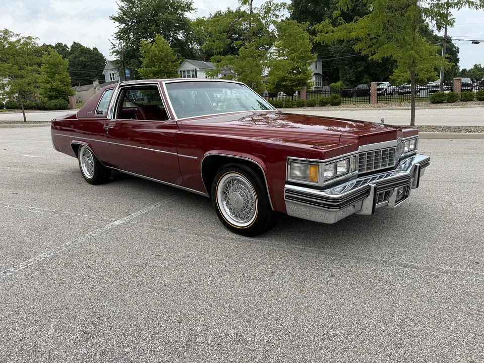1977 Cadillac DeVille 5th Gen - Image 24 of 31