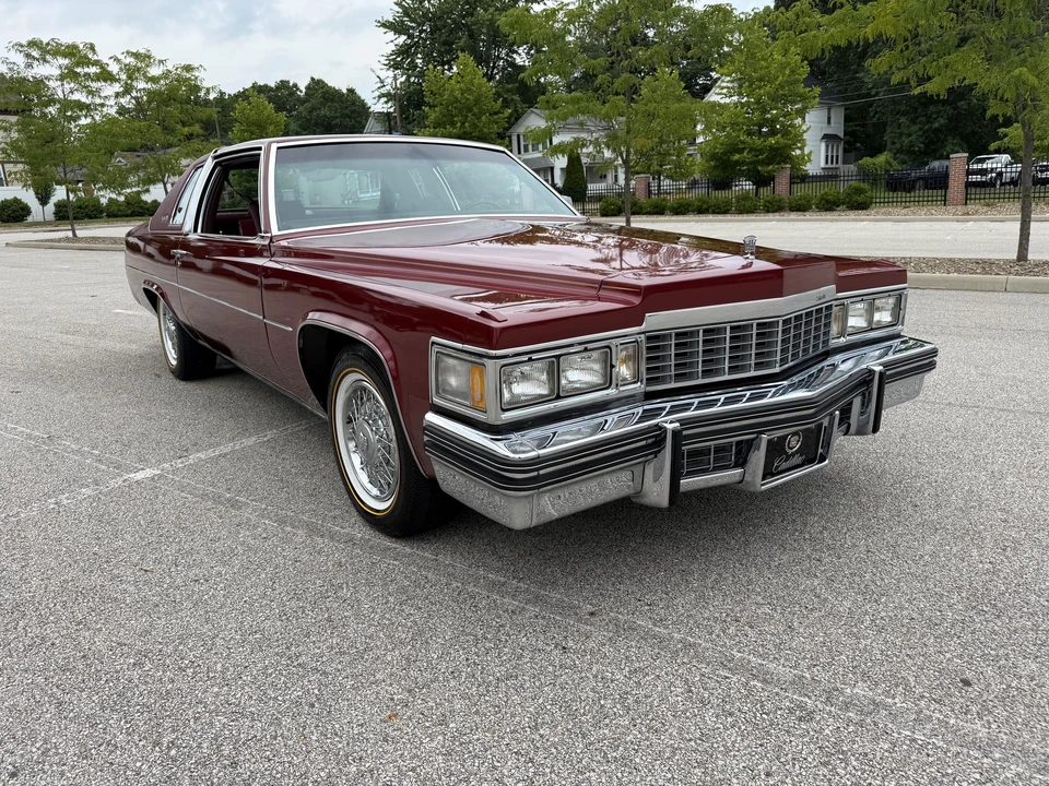 1977 Cadillac DeVille 5th Gen - Image 25 of 31