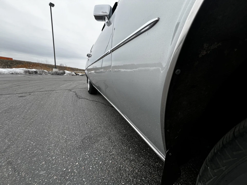 1977 Cadillac DeVille 5th Gen - Image 11 of 31