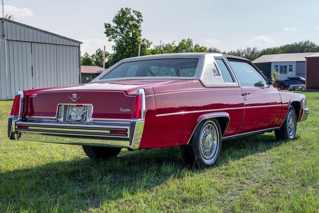 1977 Cadillac DeVille 5th Gen - Image 8 of 31