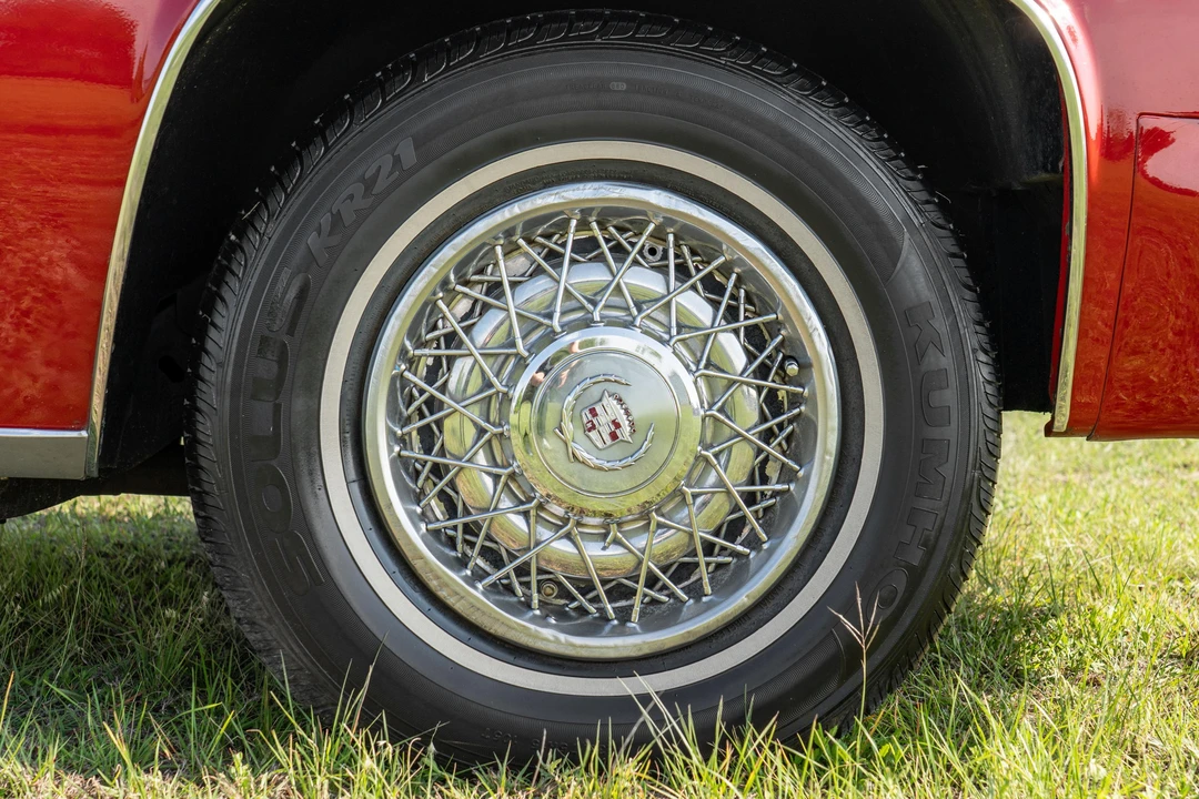 1977 Cadillac DeVille 5th Gen - Image 25 of 31