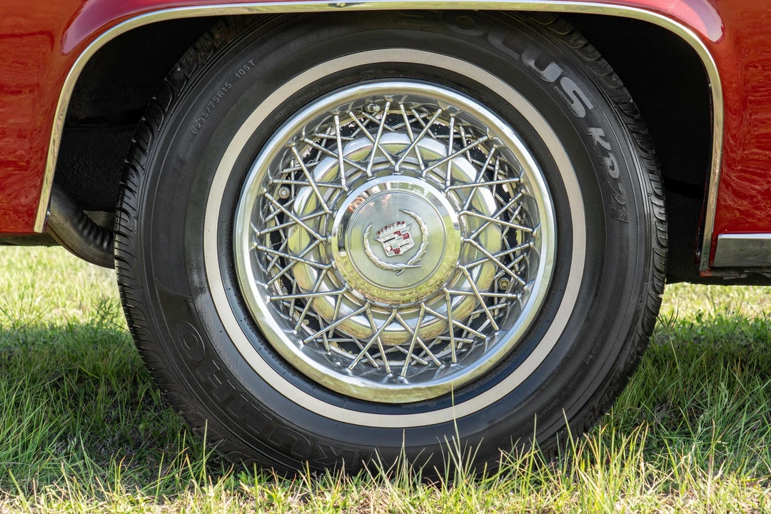 1977 Cadillac DeVille 5th Gen - Image 24 of 31