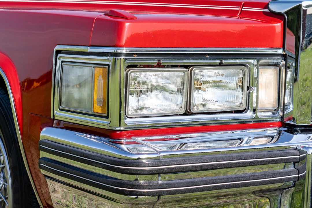 1977 Cadillac DeVille 5th Gen - Image 9 of 31