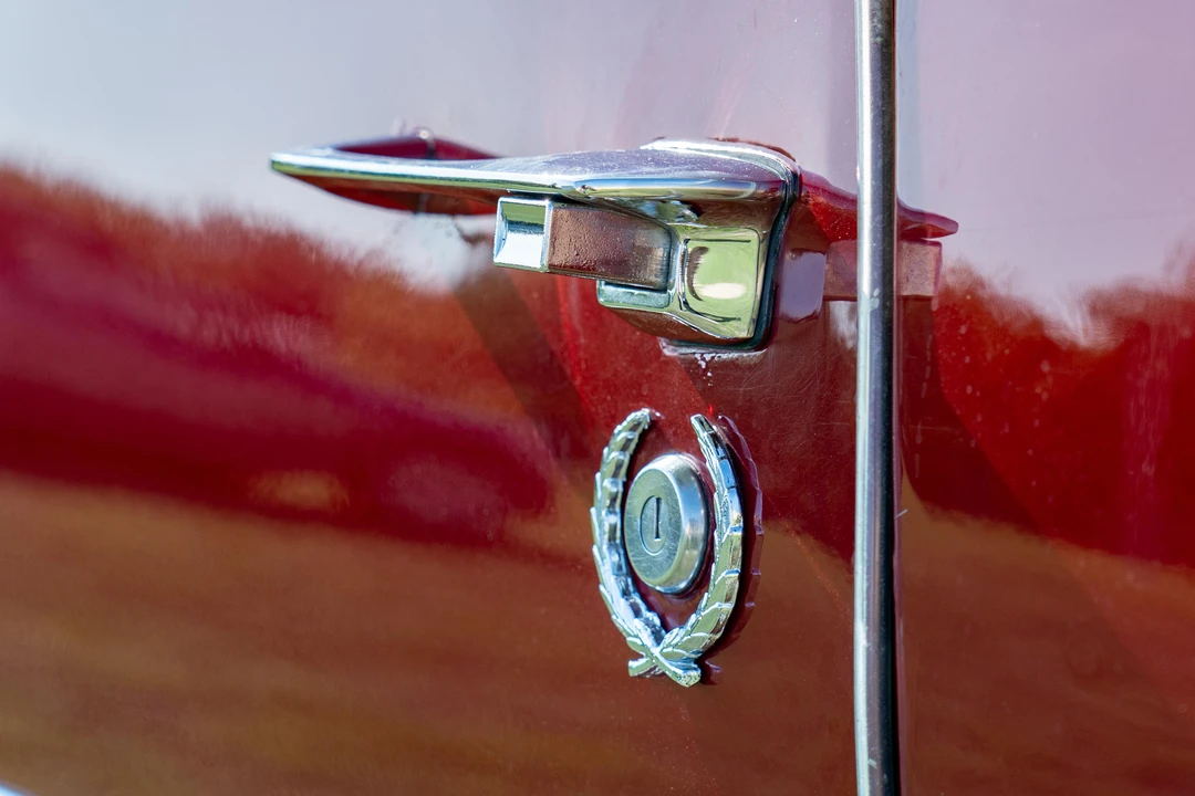 1977 Cadillac DeVille 5th Gen - Image 14 of 31
