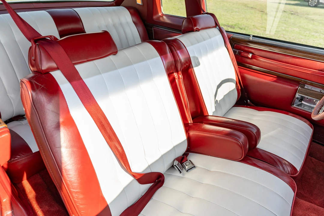 1977 Cadillac DeVille 5th Gen - Image 27 of 31