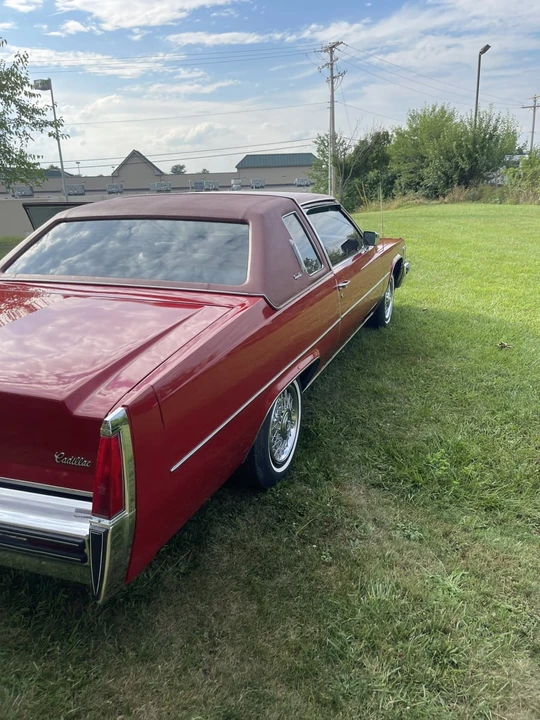 1977 Cadillac DeVille 5th Gen - Image 16 of 31