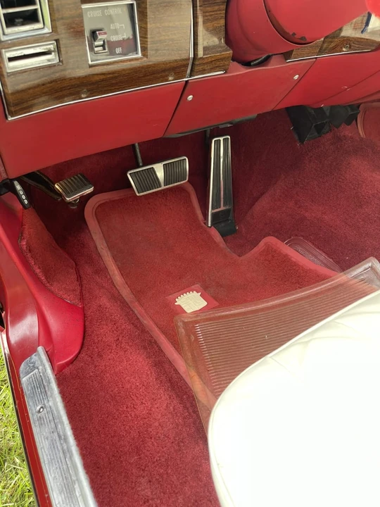 1977 Cadillac DeVille 5th Gen - Image 30 of 31