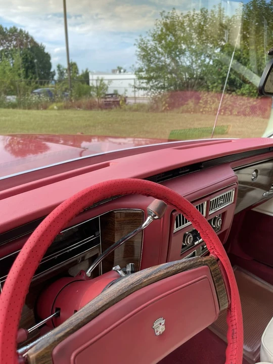 1977 Cadillac DeVille 5th Gen - Image 17 of 31