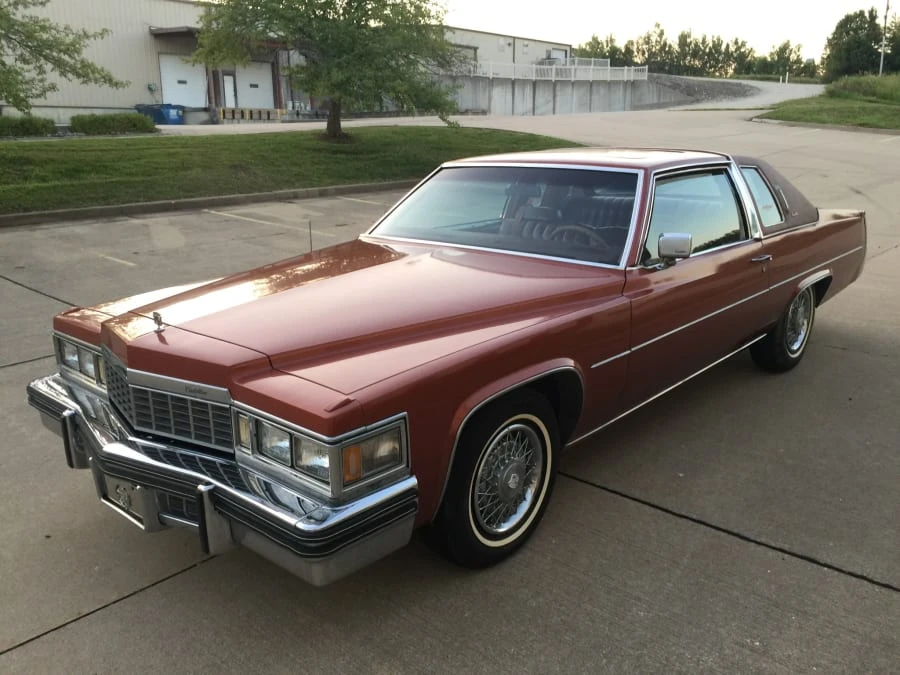 1977 Cadillac DeVille 5th Gen - Image 8 of 8
