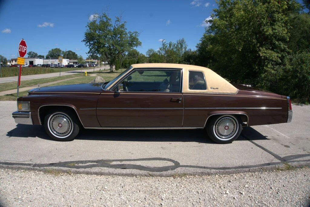 1977 Cadillac DeVille 5th Gen - Image 2 of 12
