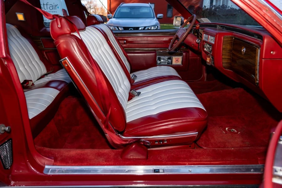 1977 Cadillac DeVille 5th Gen - Image 12 of 24