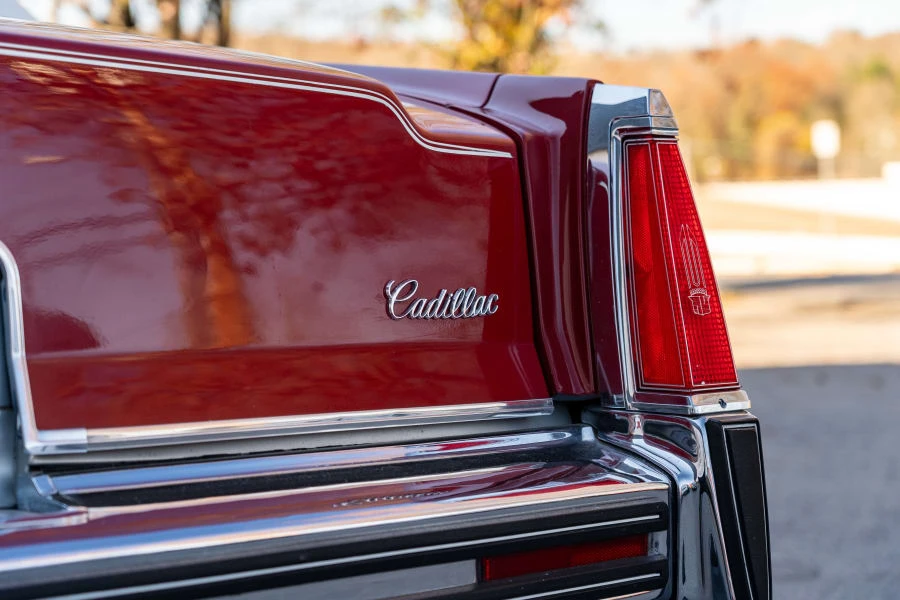 1977 Cadillac DeVille 5th Gen - Image 9 of 24