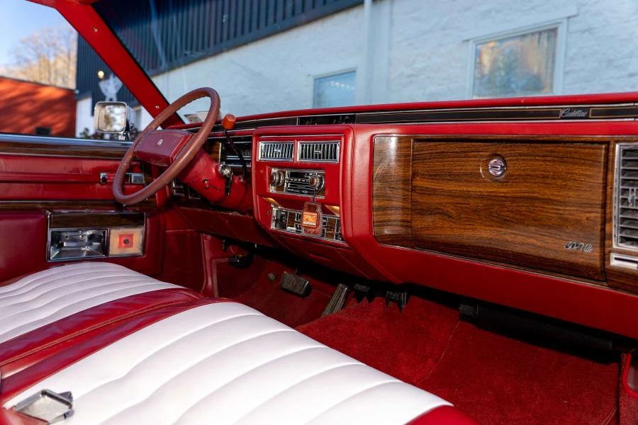1977 Cadillac DeVille 5th Gen - Image 11 of 24