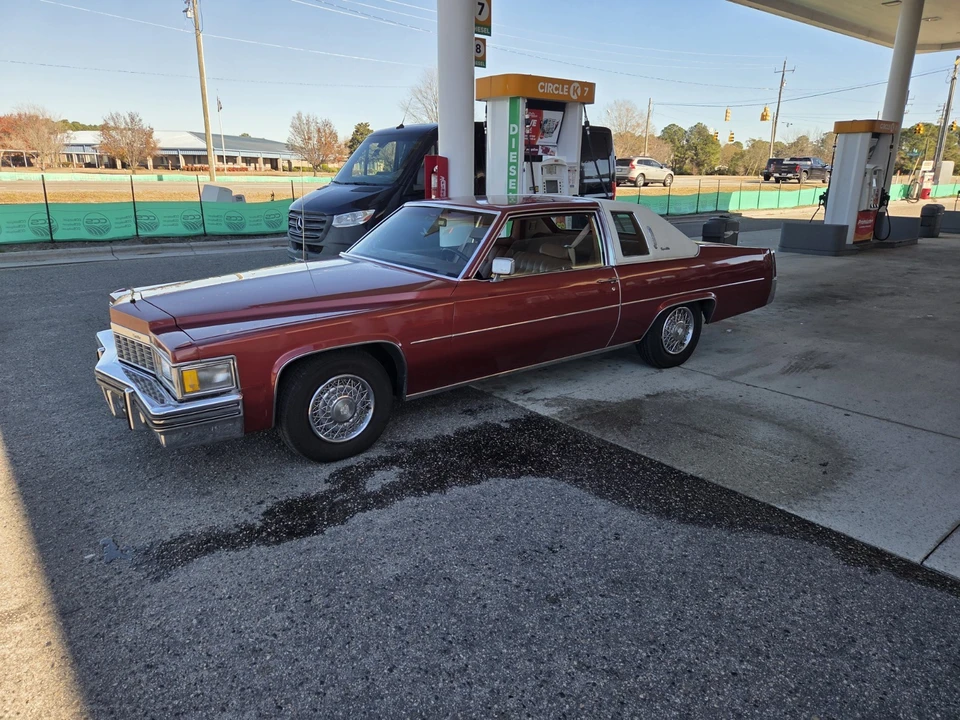1977 Cadillac DeVille 4th Gen - Image 2 of 12