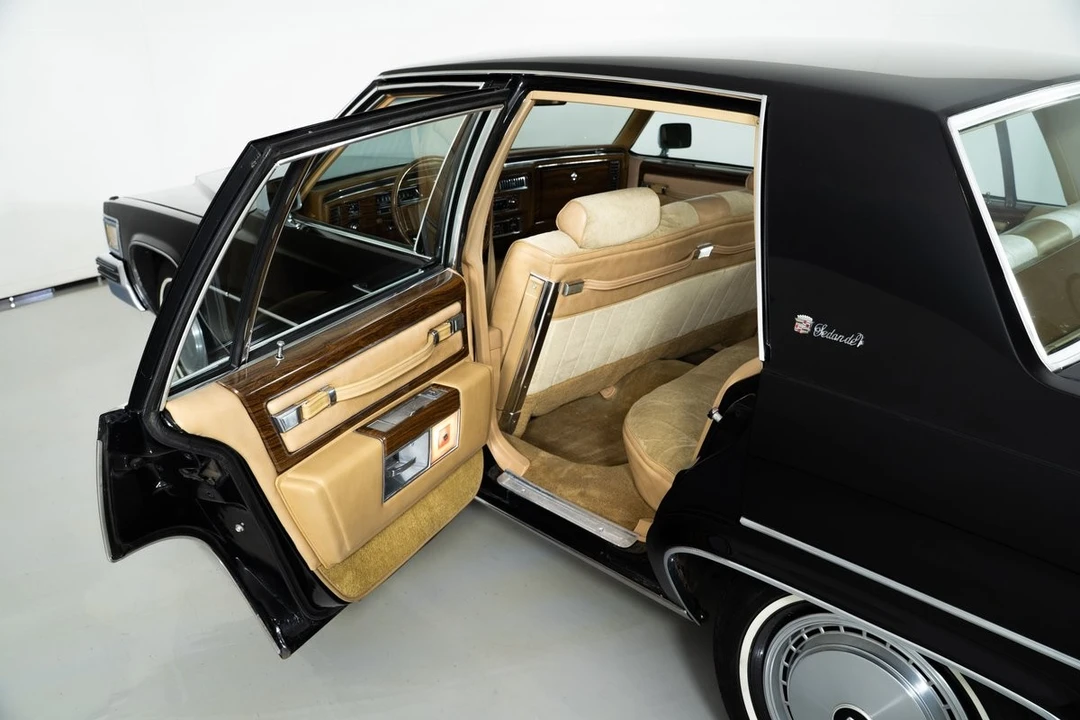 1977 Cadillac DeVille 5th Gen - Image 31 of 31