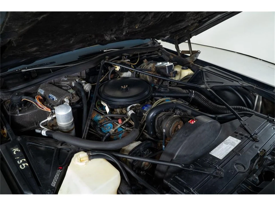 1977 Cadillac DeVille 5th Gen - Image 3 of 31