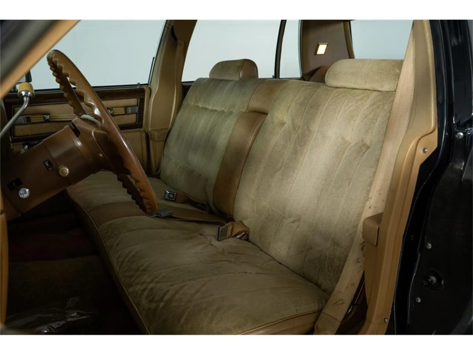 1977 Cadillac DeVille 5th Gen - Image 22 of 31