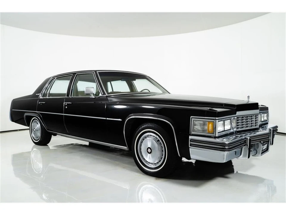 1977 Cadillac DeVille 5th Gen - Image 16 of 31