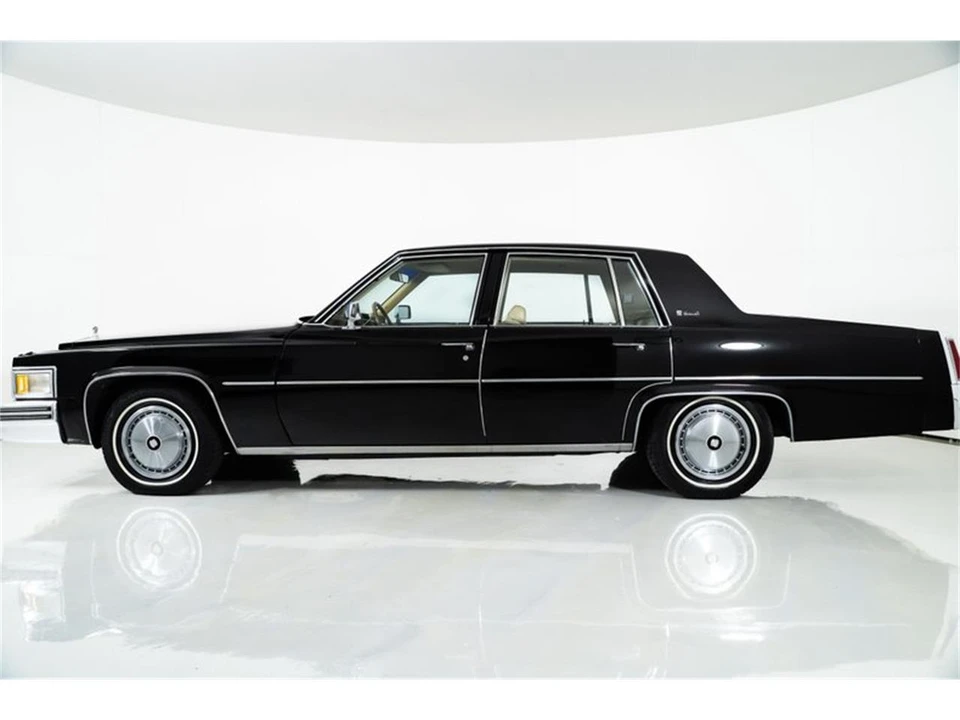 1977 Cadillac DeVille 5th Gen - Image 6 of 31