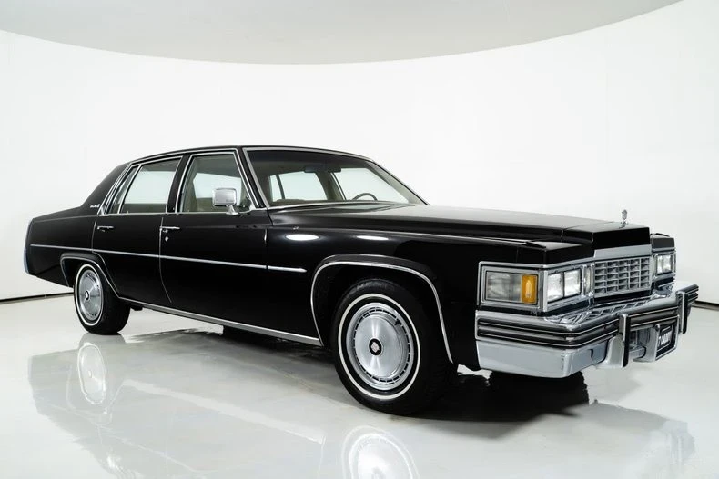 1977 Cadillac DeVille 5th Gen - Image 16 of 21