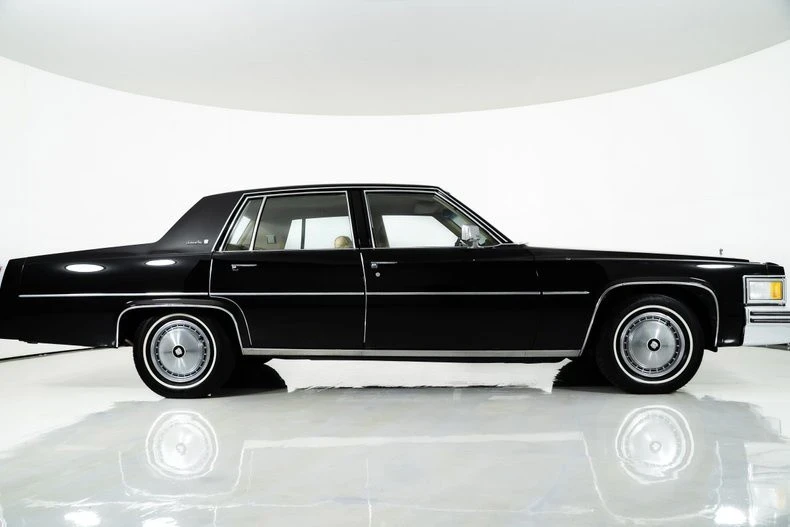 1977 Cadillac DeVille 5th Gen - Image 13 of 21