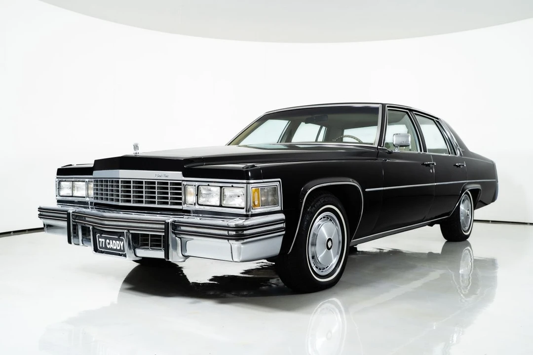 1977 Cadillac DeVille 5th Gen - Image 5 of 21